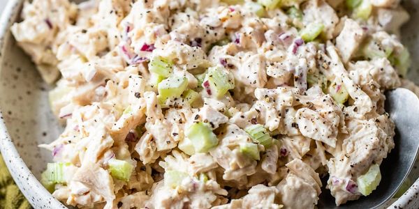Creamy chicken salad with celery and black pepper.