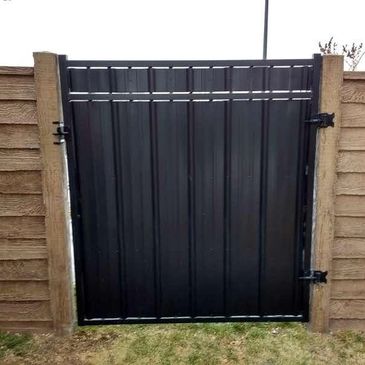 Custom fence gates