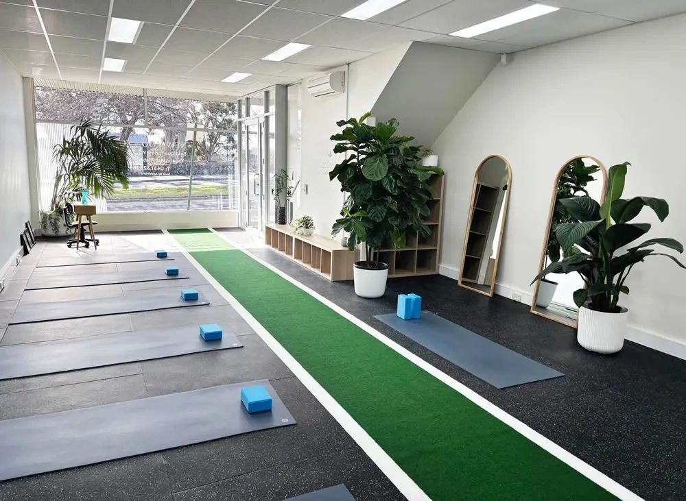 New Moon Yoga Studio New Moon Yoga Studio