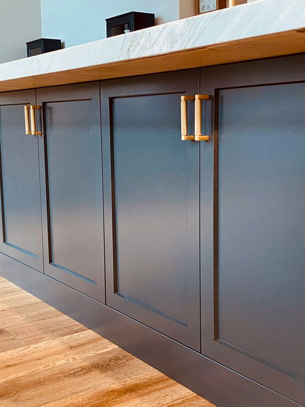 Storage on backside of island