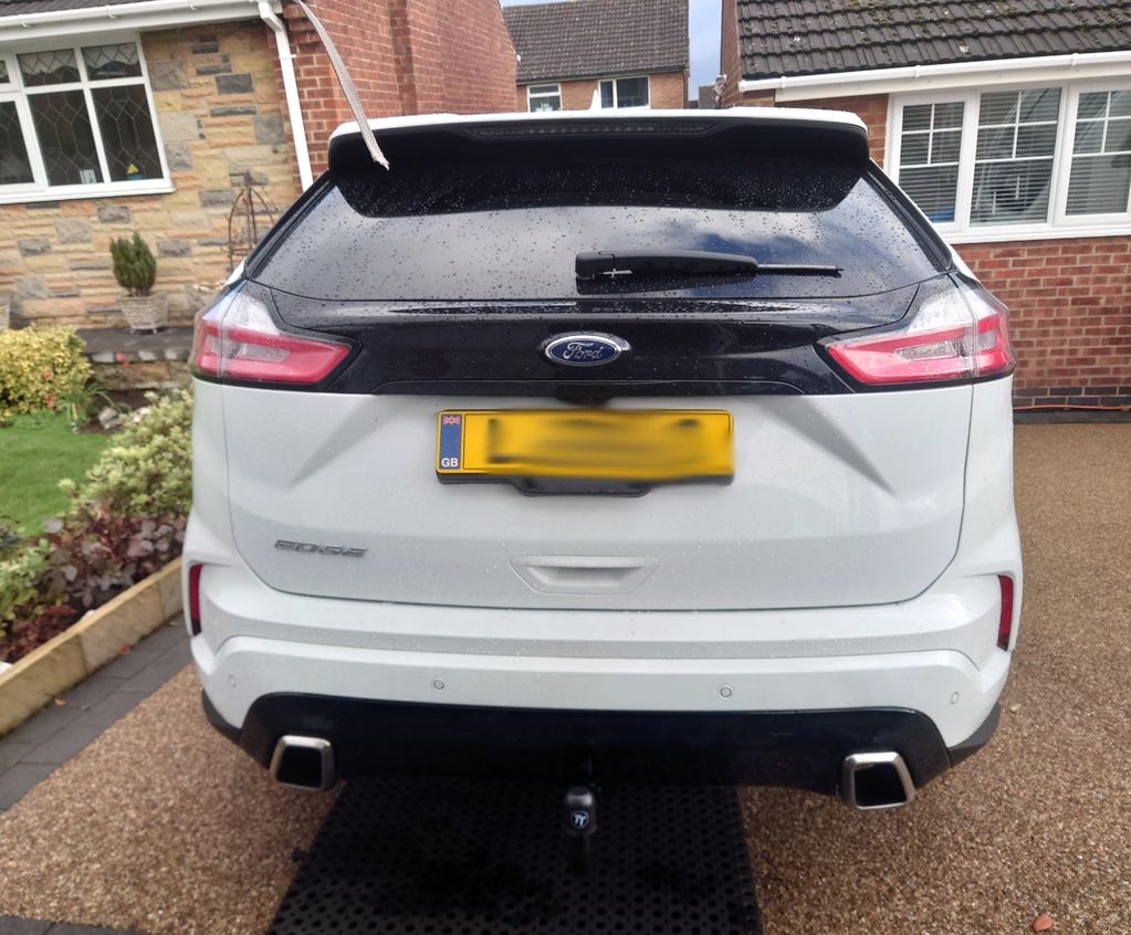 white ford edge fitted with a detachable tow-trust towbar by go-tow ltd
