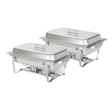 Chafing dishes in silver.