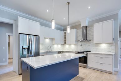 comfortable and highly functional kitchen design image