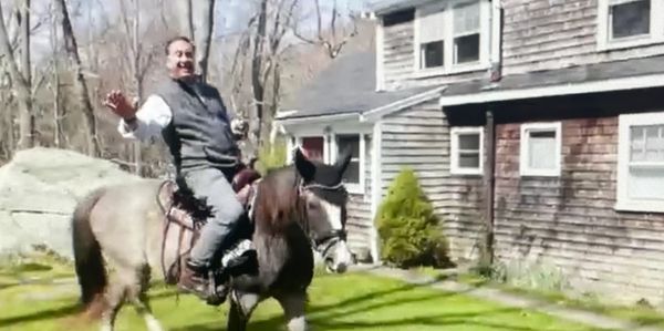 Leon on a horse selling a house