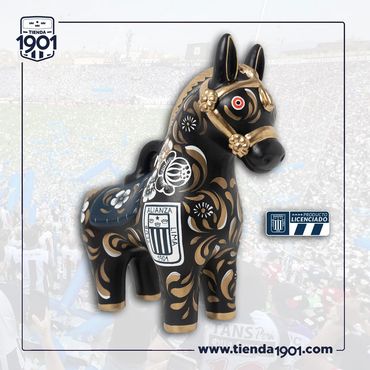POTRILLO DE PUCARÁ ALIANZA LIMA NEGRO
Producto Oficial Alianza Lima
Tamaño 20cm
Precio s/.159.90