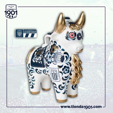 TORITO DE PUCARÁ ALIANZA LIMA BLANQUIAZUL
Producto Oficial Alianza Lima
Tamaño 20cm
Precio s/.159.90