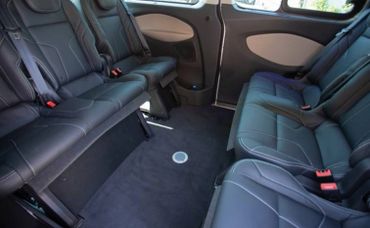 interior of glasgow private cabs