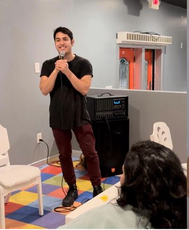 Comedy night on Thursdays at Medieval Pizza