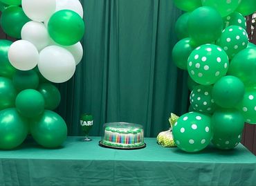 Balloons table cloth back drop