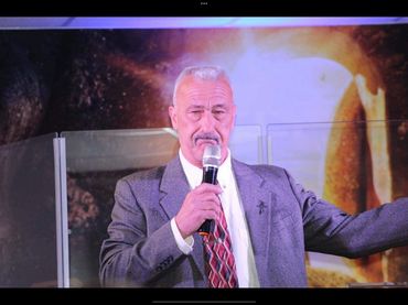 Another great Holy Spirit filled Church, Rev Daniel from Ghana, I gave testimonial and hope