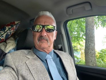 Leaving some friends from fellowship Sunday to go visit my homeless Buddies. I lived in truck