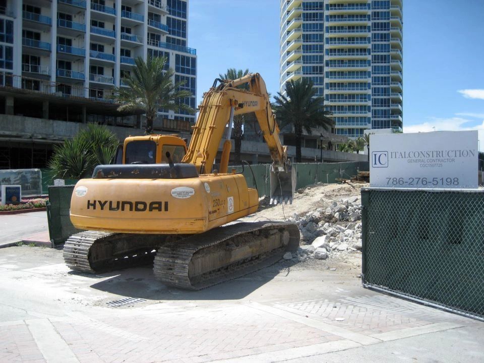 Cibo restaurant structure on South Beach