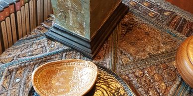 Rich textures in dining room