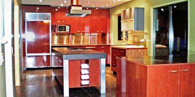 Dramatic kitchen cabinets