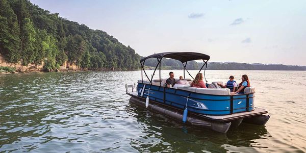 Pontoon boat rental, fishing boat rental on Pleasant Hill Lake near Columbus, Ohio