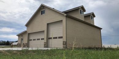 Pole barn, agricultural building, barndominium, pole barn engineering, custom barn