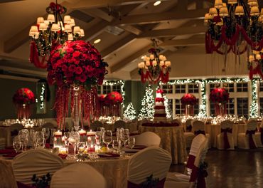 Kathy Piech-Lukas, planner, planned this Christmas wedding at Moraine Country Club in Dayton, Ohio. 