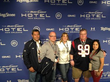 Super Bowl 2013 - Bud Light Hotel
