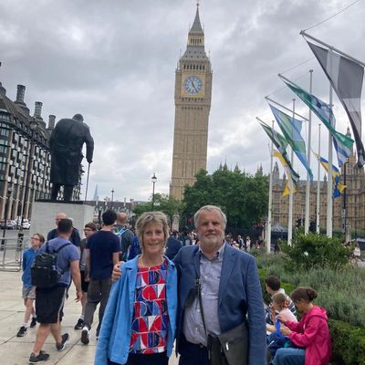 Lindsay and his wife Jane enjoying the sights of London after the ceremony at Westminster Palace.