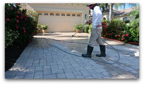 Pressure washing in Lakewood Ranch Florida.