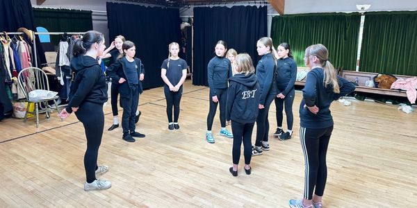 Drama classes for children to develop confidence