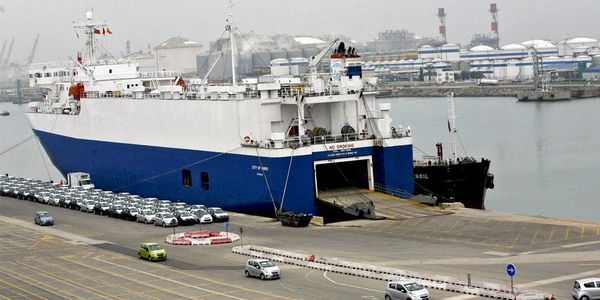 Transportamos tu coche, moto o autocaravana a Canarias desde Barcelona, Sevilla, Huelva o Lugo