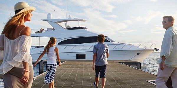 Yacht Hampton Boating Club