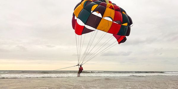 Parasailing in the Hamptons