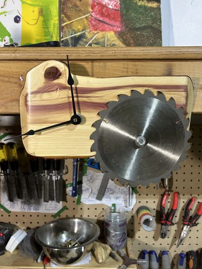 woodworking project, cedar saw clock