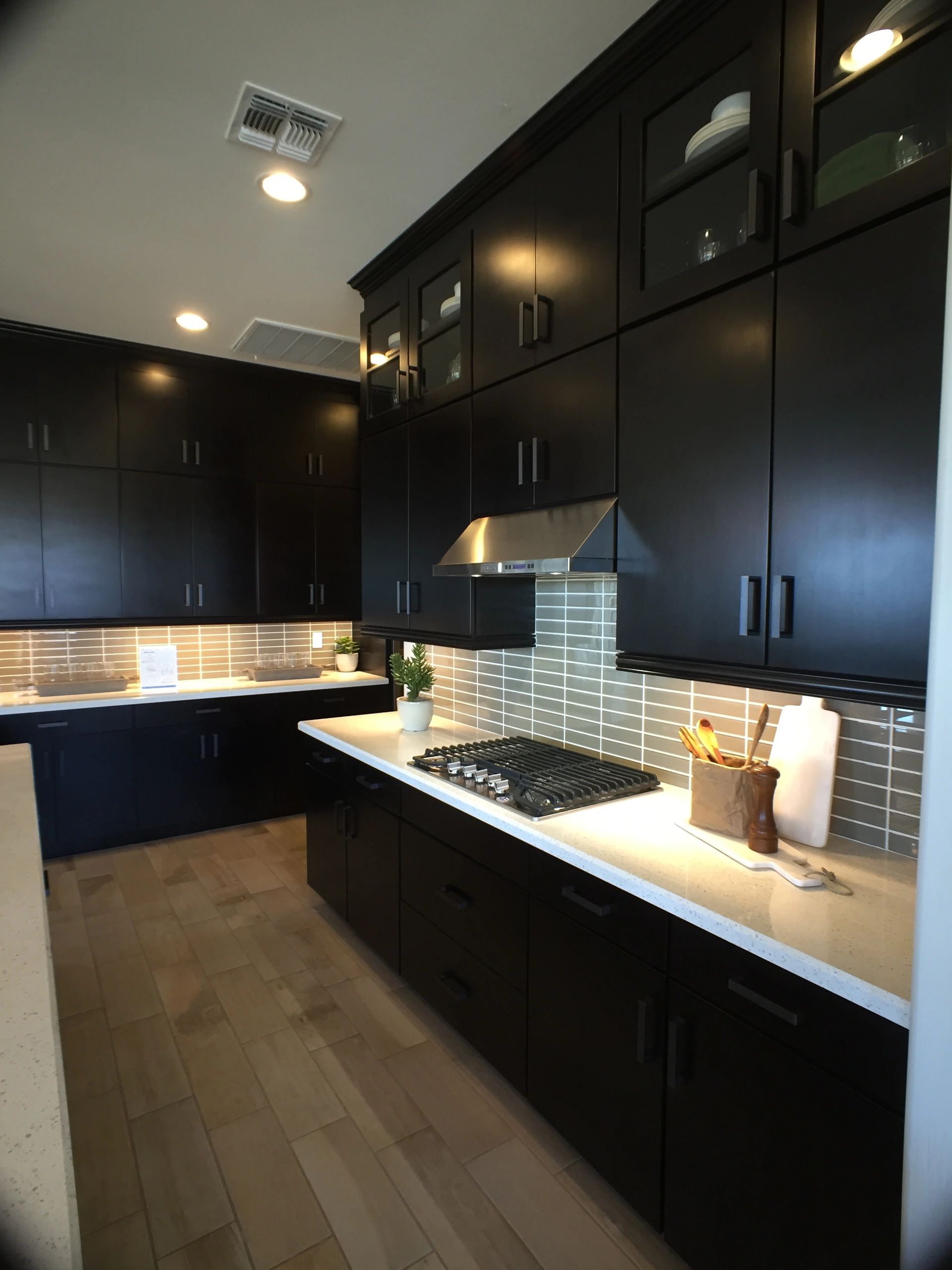 Gallery D4 Cabinetry