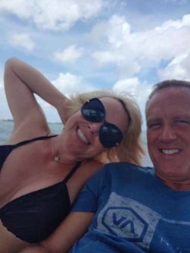brant-crockett-and-sandra-on-sarasota-bay