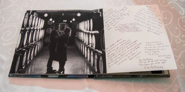 V for Photography Wedding Photography
Guest book