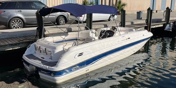 Great prices on Deck Boat Rental in Pompano Beach.