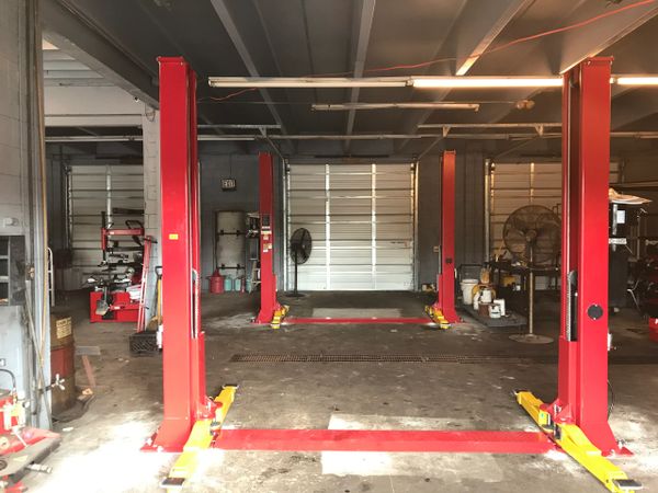 Hosey's car lift
