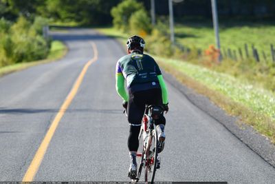 Road cycling image