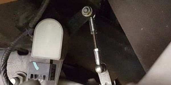Links are adjustable.