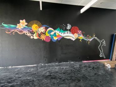Performing arts mural at FLEX Performing Arts
