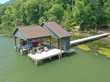 Stationary Dock on Nickajack Lake
