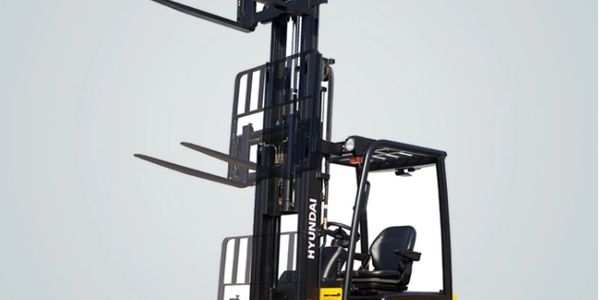 FORKLIFT MAST