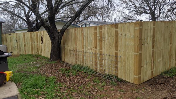 Custom Carpentry Fencing