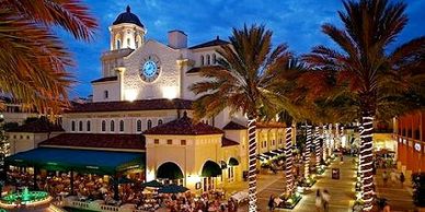 Rosemary Square in West Palm Beach featuring local shopping, restaurants, events  and more.