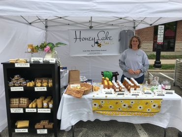 Karen at one of many farmers markets - She attends Palatine, Barrington and Crystal Lake