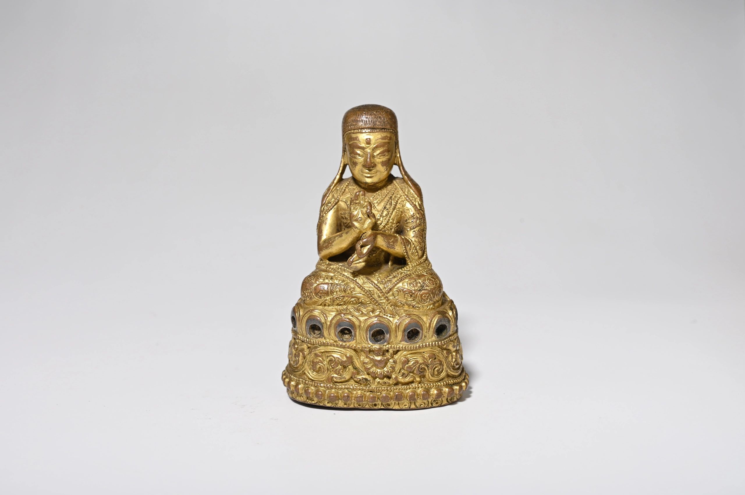 Tibet 14th c gilt copper Shakya Pandita 8.5 cm Nyingjei Lam collection Hollywood Galleries 