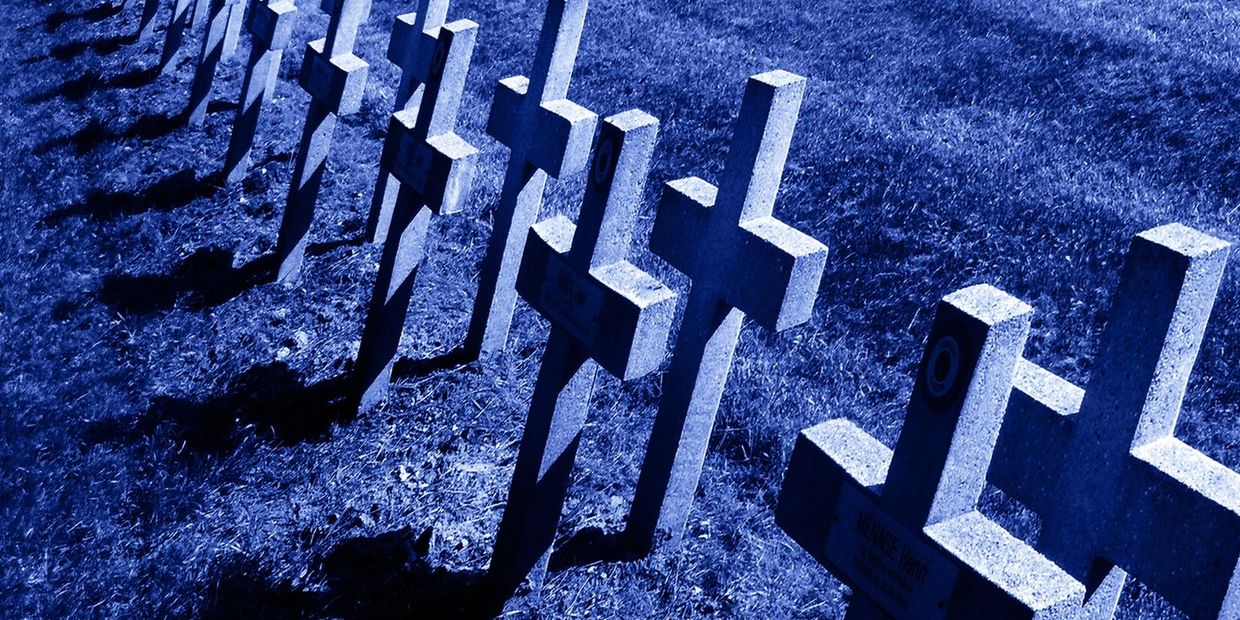 Many crosses at graves