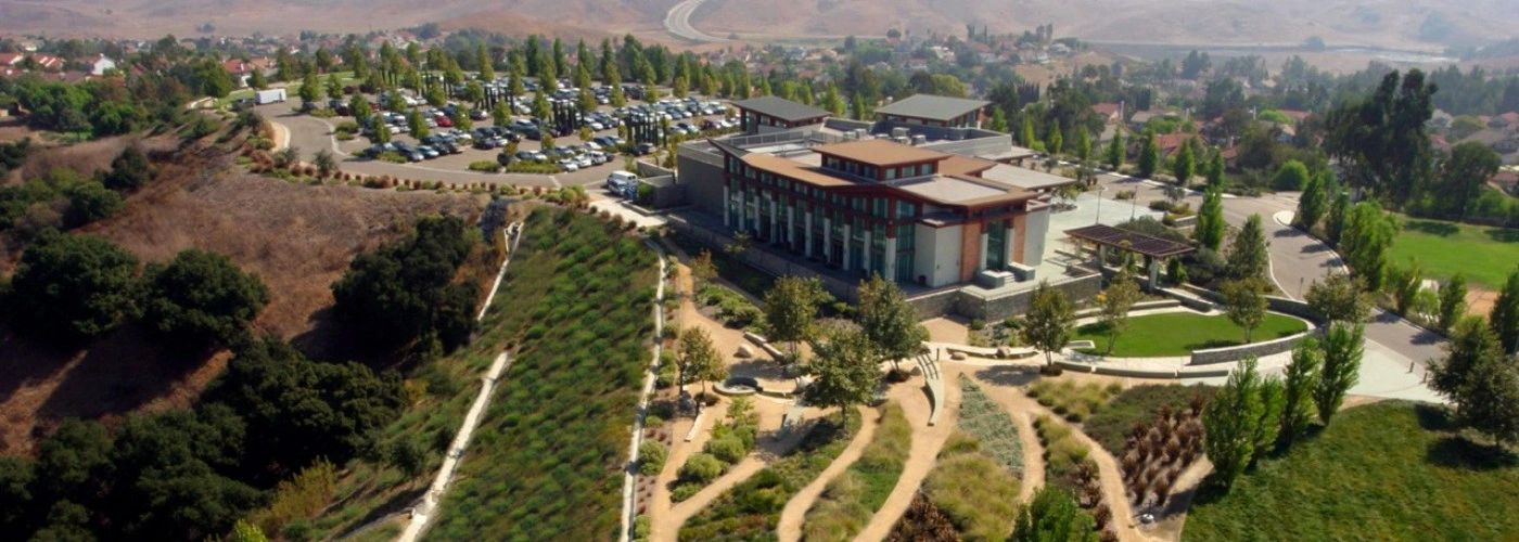 Diamond Bar Center features impressive banquet and meeting rooms with breathtaking views