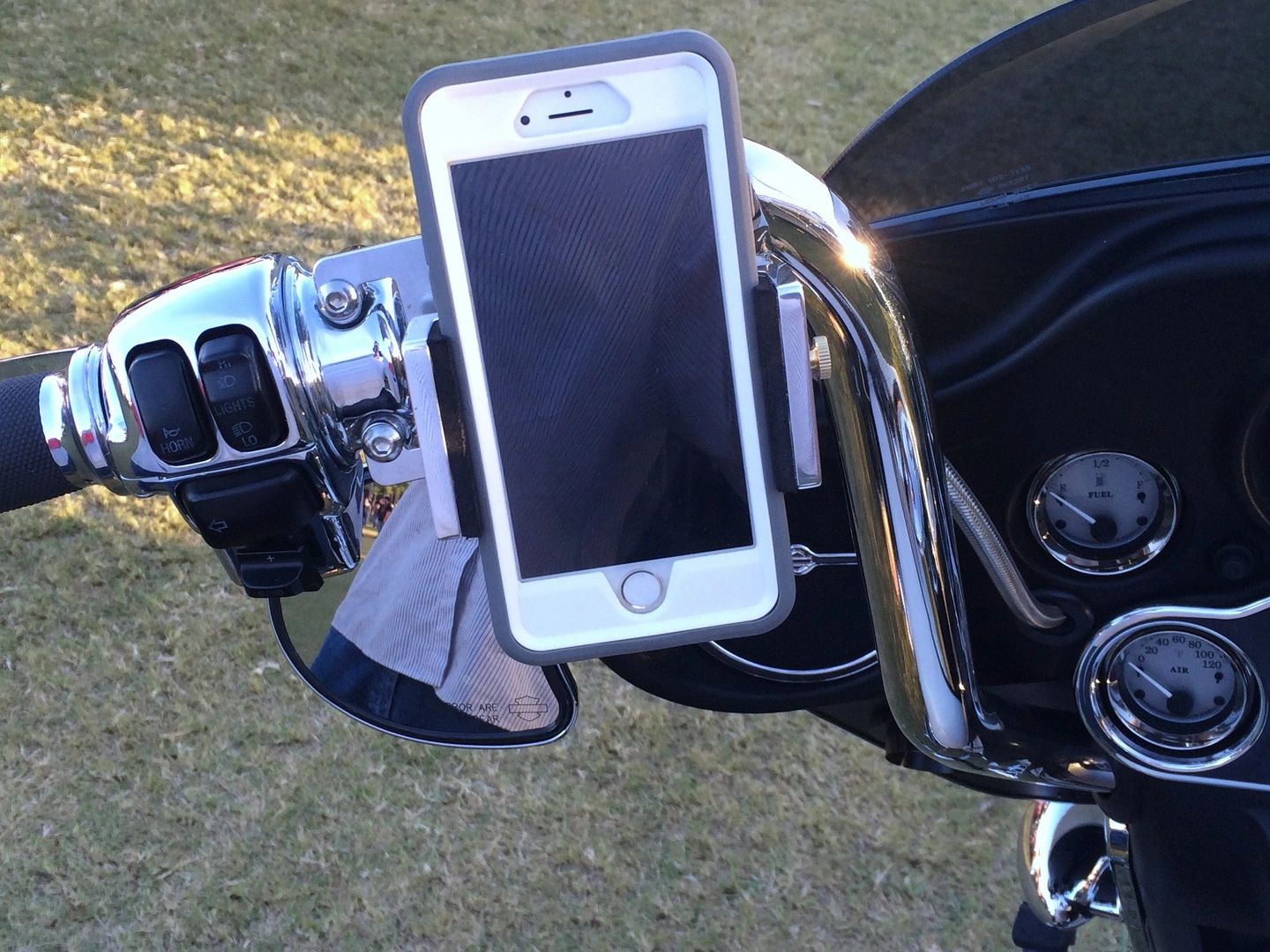 All metal - American made smartphone mount for motorcycles
