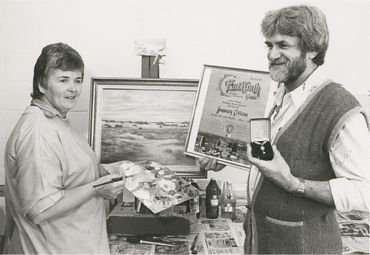 Anthea back from Texas 8/10/1986 She recently took works from fifty local artists to Fort Worth