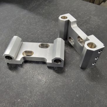 Custom mounting apparatus