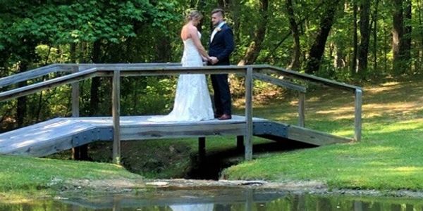Offering a very tranquil and private setting for bridal photos, "First Looks" and family photos. 
Th