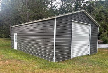22x30x10 high-quality residential steel garage, custom built with New York snow in mind